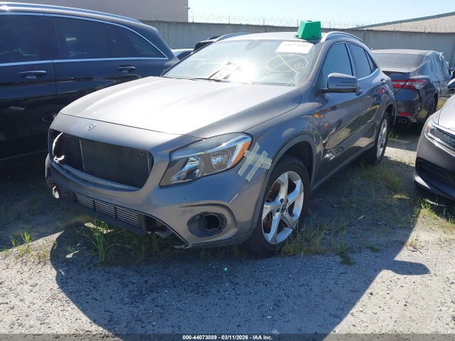 WDCTG4GB7KJ617586 Mercedes-Benz Gla 250 4matic