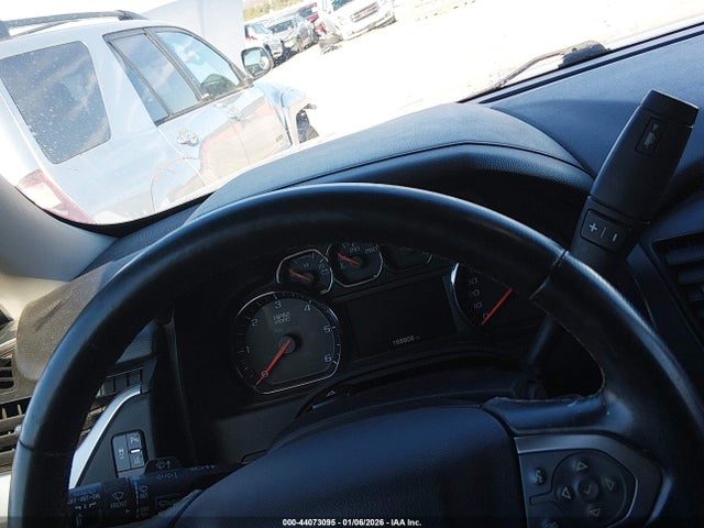 1GNSKJKC5FR296564 Chevrolet Suburban 1500 Lt