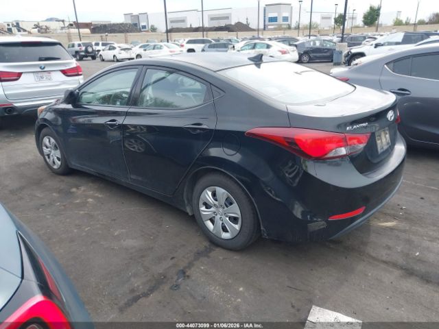 2016 HYUNDAI ELANTRA 5NPDH4AE5GH747246 Photo 2