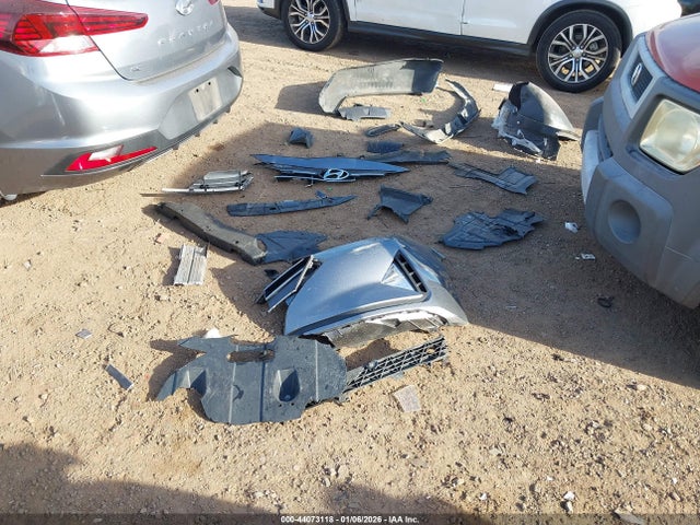 KMHD74LF1KU836329 Hyundai ELANTRA SE