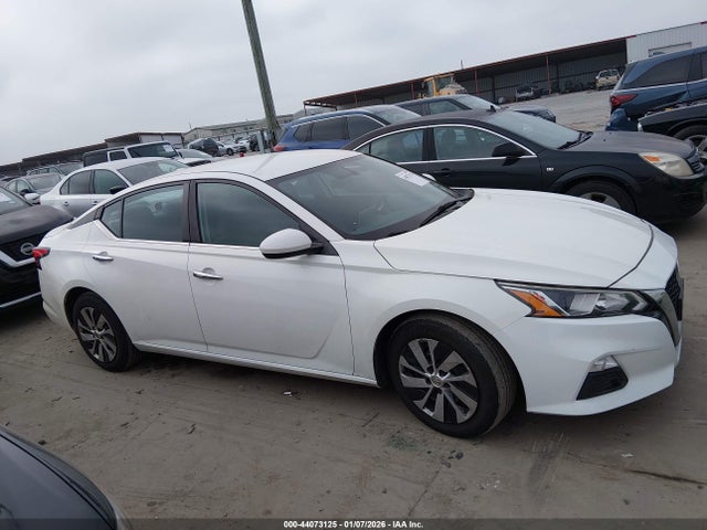 2020 Nissan Altima S Fwd მანქანა იყიდება აუქციონზე, vin: 1N4BL4BV3LC153366, აუქციონის ნომერი: 44073125