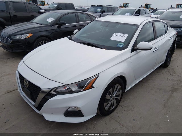 2020 Nissan Altima S Fwd მანქანა იყიდება აუქციონზე, vin: 1N4BL4BV3LC153366, აუქციონის ნომერი: 44073125