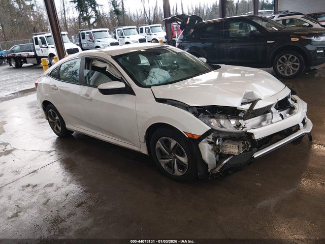 2019 19XFC2F63KE208747 main image