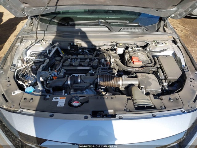 1HGCV1F3XJA266886 Honda Accord Sport