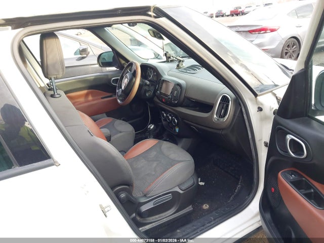 2014 FIAT 500L ZFBCFADH0EZ017453 Photo 4