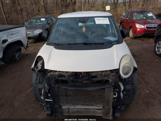 2014 FIAT 500L ZFBCFADH0EZ017453 Photo 5