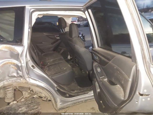 Subaru Forester Premium 2019 JF2SKAGC7KH472310 Image 8