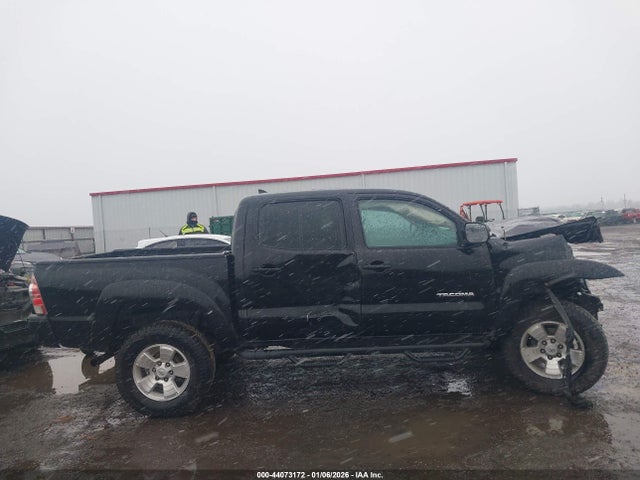 Toyota Tacoma Base V6 2015 5TFLU4ENXFX145088 Image 13