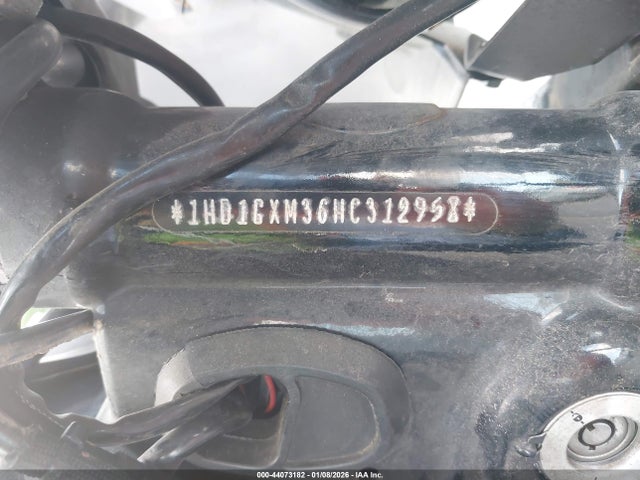 2017 HARLEY-DAVIDSON FXDB 1HD1GXM36HC312958 Photo 9