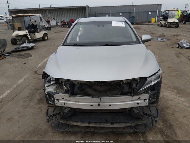 4T1B11HK8KU294482 Toyota CAMRY SE