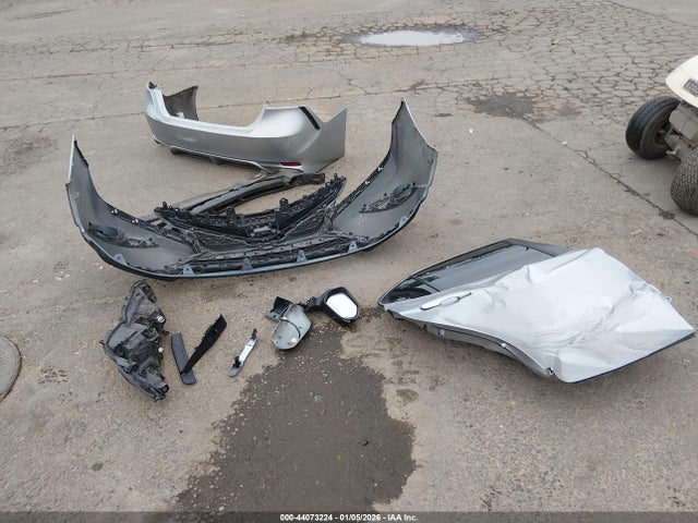 4T1B11HK8KU294482 Toyota CAMRY SE