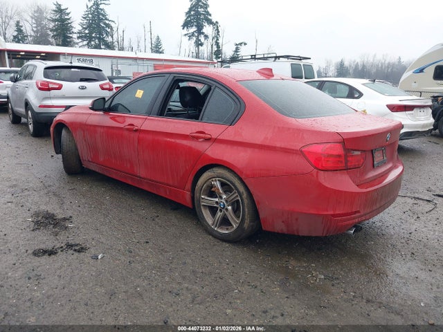 BMW 328I 2015 WBA3C1C5XFK122201 Image 3