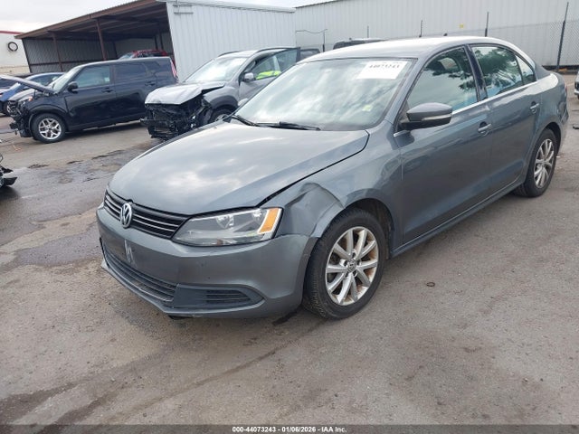 3VWD17AJ4EM285303 Volkswagen Jetta 1.8t Se