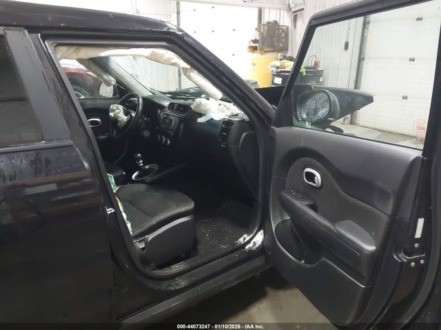 KNDJN2A2XG7319408 KIA Soul