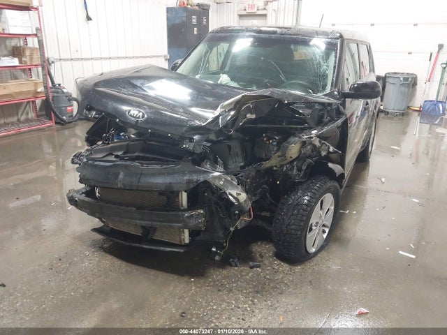 KNDJN2A2XG7319408 KIA Soul