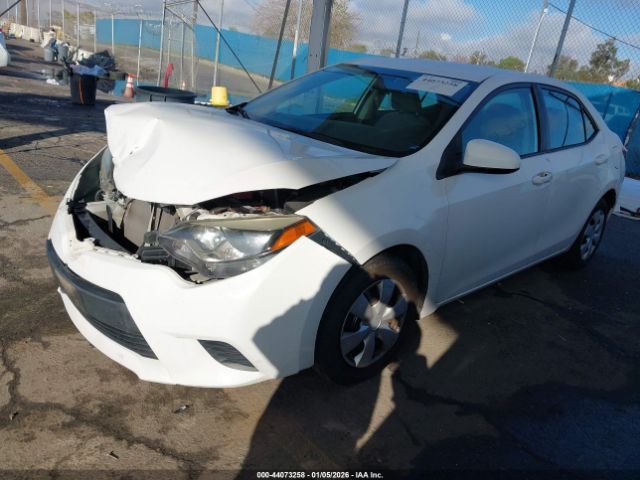 2015 TOYOTA COROLLA 5YFBURHE4FP179000 Photo 1