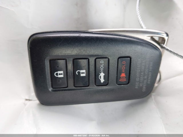 JTHBW1GG9H2138795 Lexus ES 300H