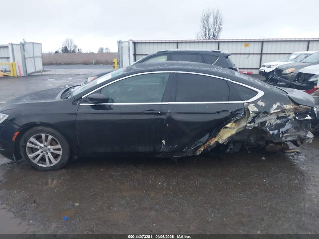 Aukcja sprzedaży 2015 Chrysler 200 Limited, vin: 1C3CCCAB7FN708462, numer aukcji: 44073281