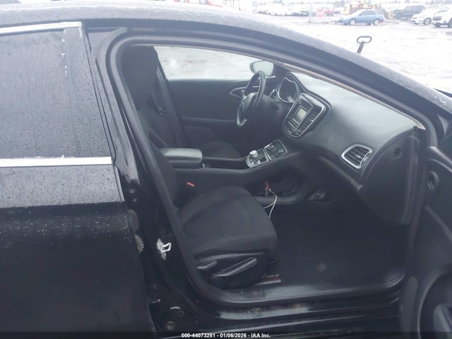 Aukcja sprzedaży 2015 Chrysler 200 Limited, vin: 1C3CCCAB7FN708462, numer aukcji: 44073281