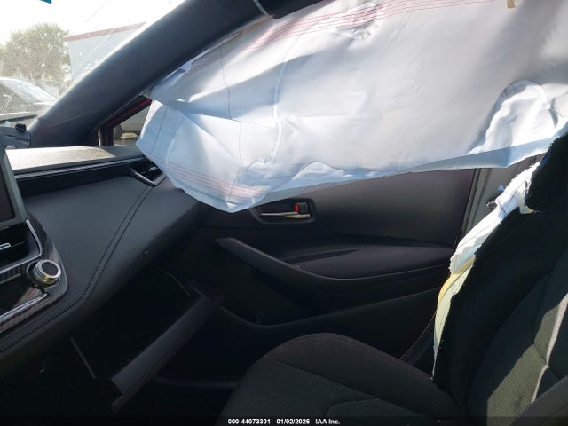 2024 TOYOTA GR COROLLA JTNABAAE6RA008993 Photo 5