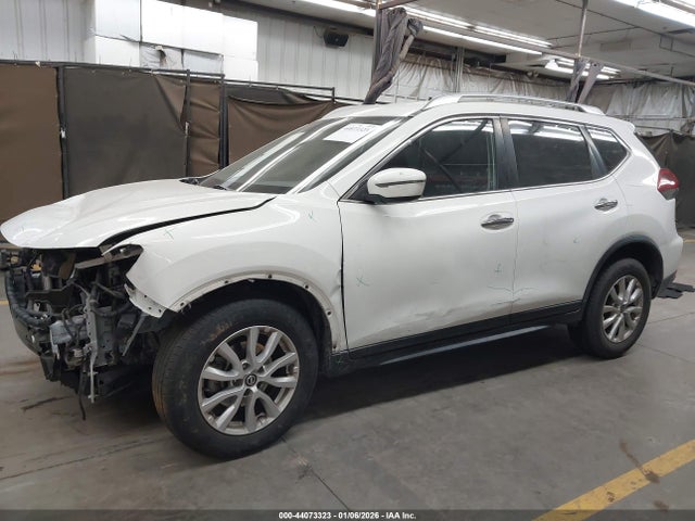 JN8AT2MT4LW042382 Nissan Rogue Sv Fwd