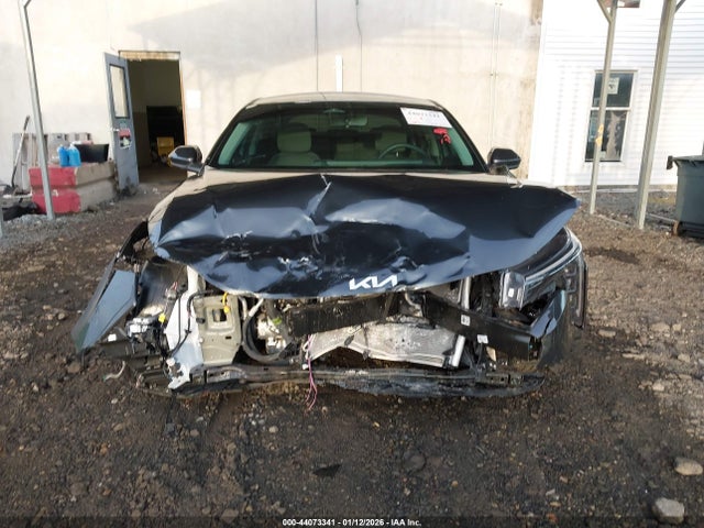 44073341 :رقم المزاد ، 3KPFU4DE7SE027198 vin ، 2025 Kia K4 Ex مزاد بيع