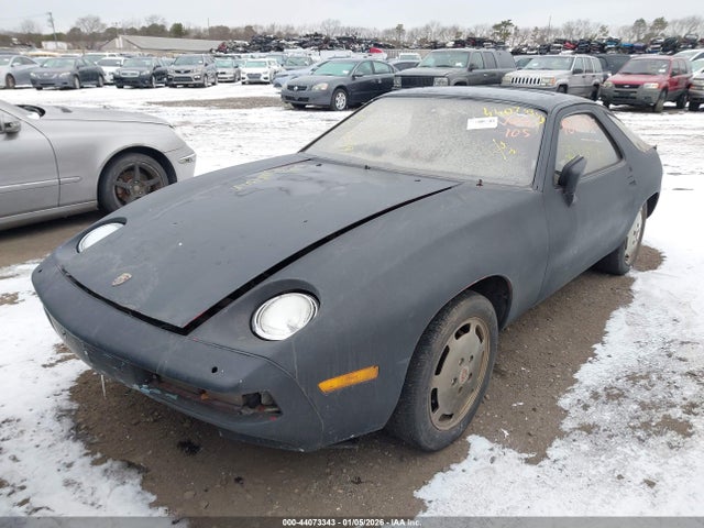 1984 PORSCHE 928 WP00A0926ES821326 Photo 1