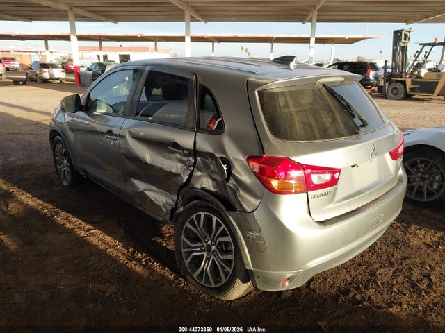 2017 MITSUBISHI OUTLANDER SPORT JA4AP3AW8HZ034225 Photo 2