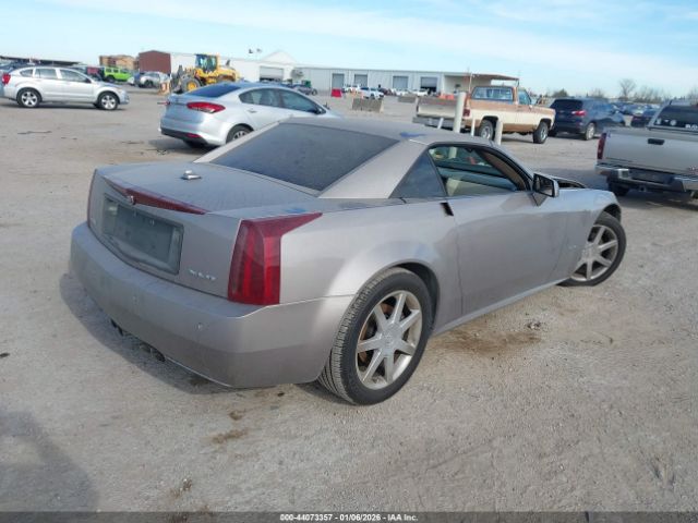 2005 CADILLAC XLR 1G6YV34A655600530 Photo 3