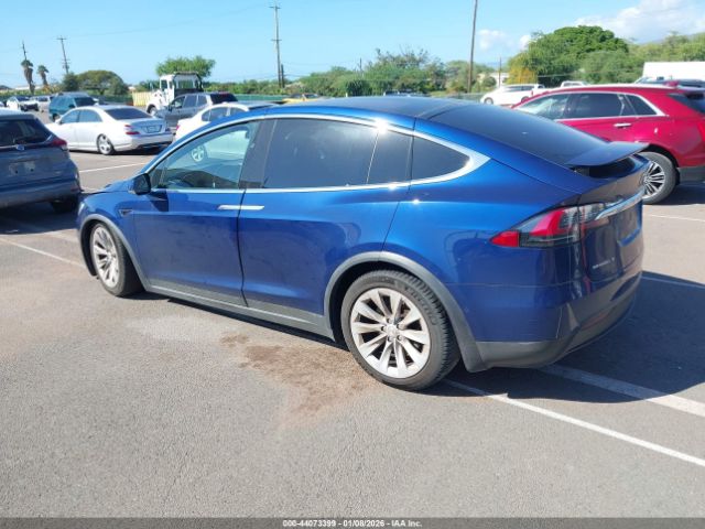 2017 TESLA MODEL X 5YJXCAE21HF044186 Photo 2