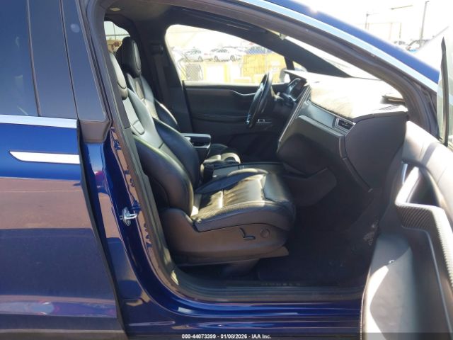 2017 TESLA MODEL X 5YJXCAE21HF044186 Photo 4