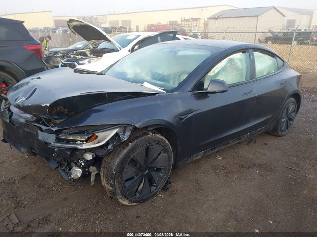 2025 TESLA MODEL 3 5YJ3E1EBXSF928529 Photo 1