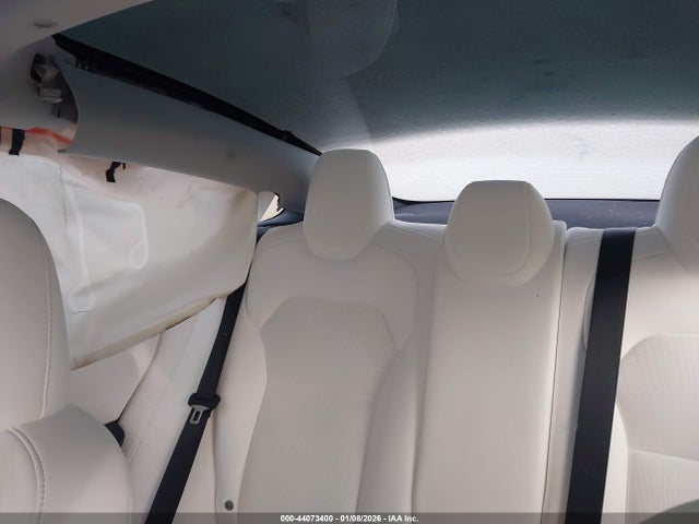 2025 TESLA MODEL 3 5YJ3E1EBXSF928529 Photo 7