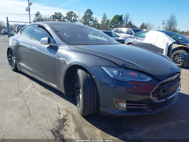 2014 TESLA MODEL S 5YJSA1H16EFP52030 Photo 0