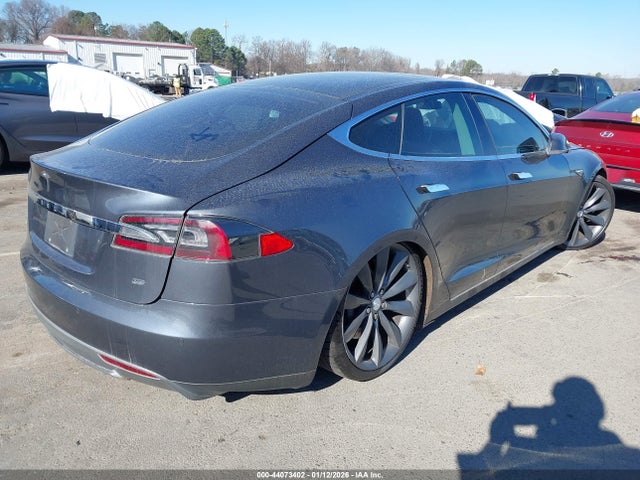 2014 TESLA MODEL S 5YJSA1H16EFP52030 Photo 3