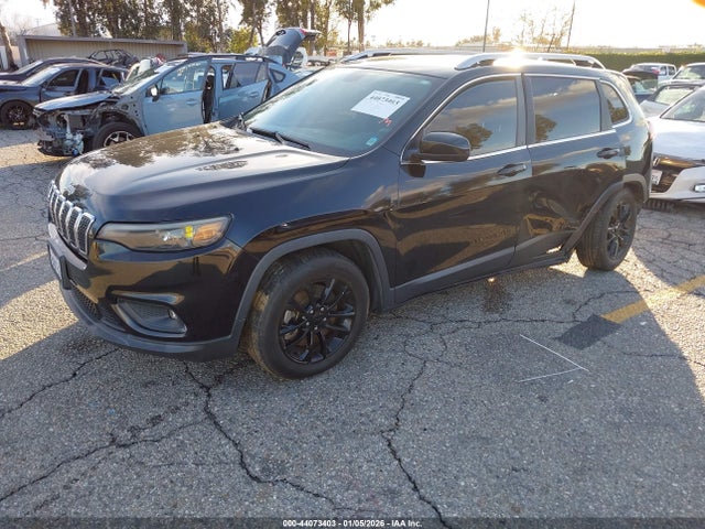 Jeep Cherokee Latitude Fwd 2019 1C4PJLCB4KD439174 Image 2