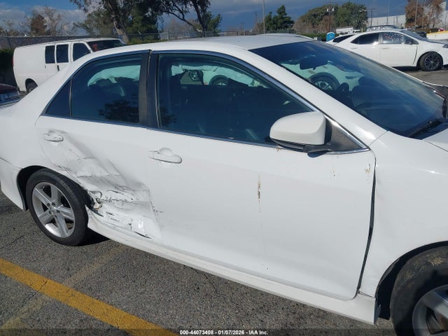 Продаж на аукціоні авто 2014 Toyota Camry Se, vin: 4T1BF1FK9EU357436, номер лоту: 44073408