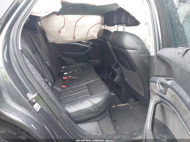 2019 AUDI E-TRON WA1VAAGE9KB025040 Photo 7