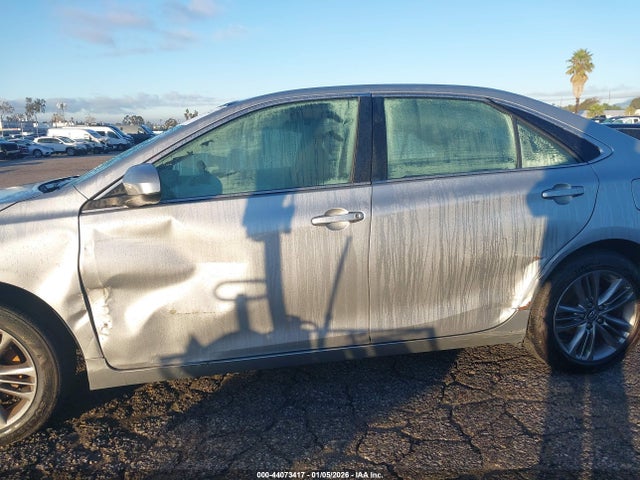 2016 Toyota Camry Se მანქანა იყიდება აუქციონზე, vin: 4T1BF1FK9GU248963, აუქციონის ნომერი: 44073417