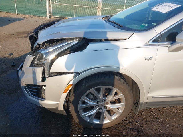 Продажа на аукционе авто 2017 Cadillac Xt5 Luxury, vin: 1GYKNBRS0HZ103754, номер лота: 44073455