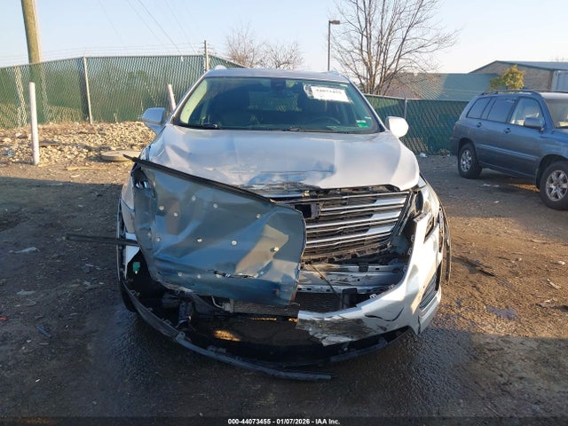 2017 CADILLAC XT5 1GYKNBRS0HZ103754 Photo 5