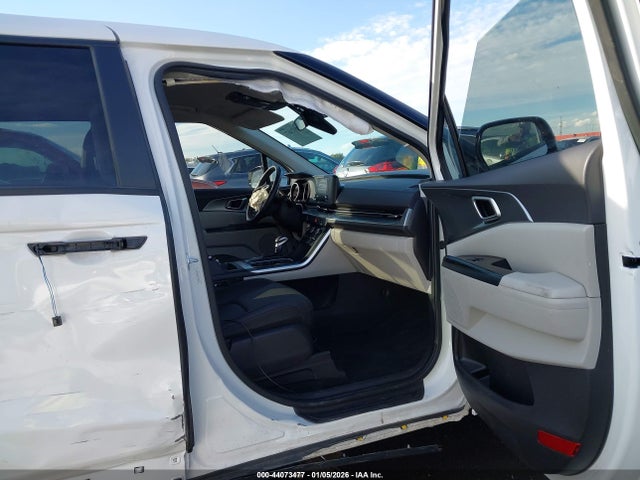KNDNB4H35R6385619 KIA Carnival Mpv Lx Seat Package