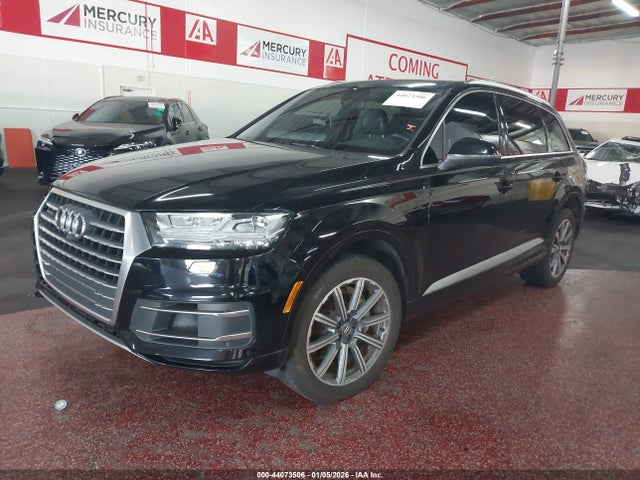 2017 AUDI Q7 WA1LAAF71HD049128 Photo 1
