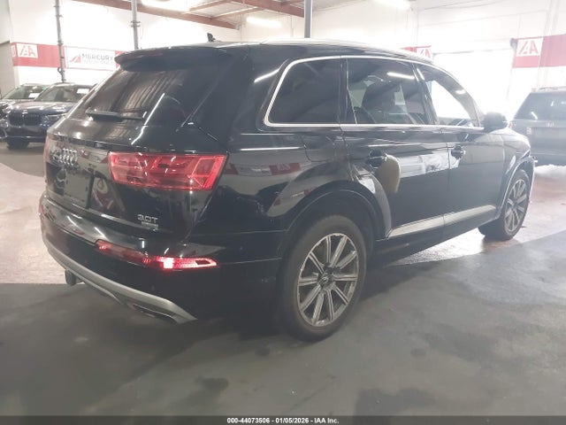 2017 AUDI Q7 WA1LAAF71HD049128 Photo 3