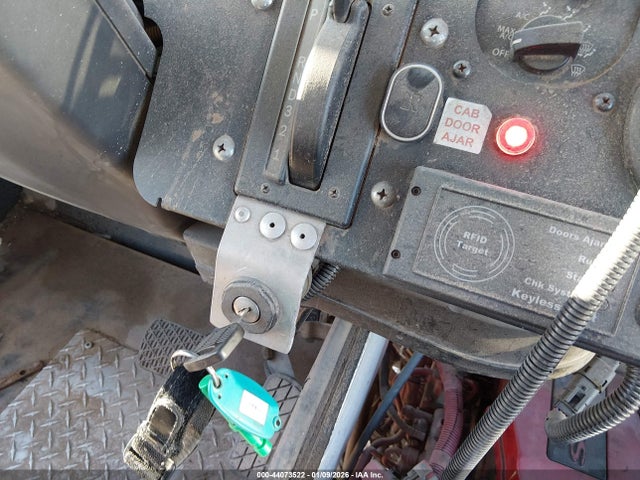 Aukcja sprzedaży 2015 Freightliner Chassis M Line Walk-in Van, vin: 4UZAAPDU7FCGJ0975, numer aukcji: 44073522