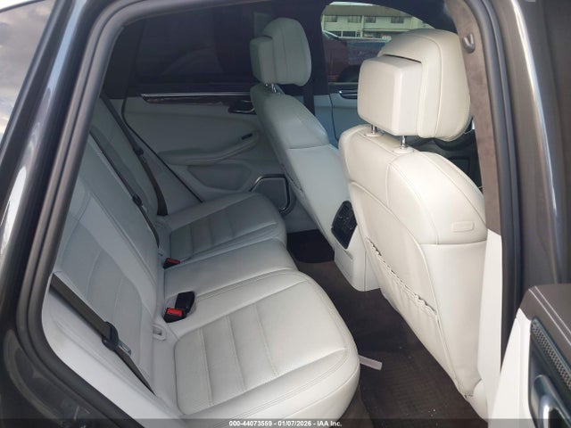 Porsche Macan Turbo 2015 WP1AF2A58FLB48525 Image 8