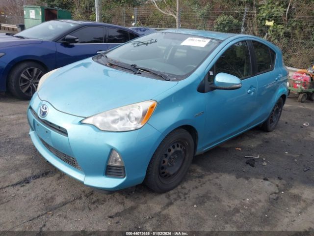 2012 TOYOTA PRIUS C JTDKDTB3XC1021331 Photo 1