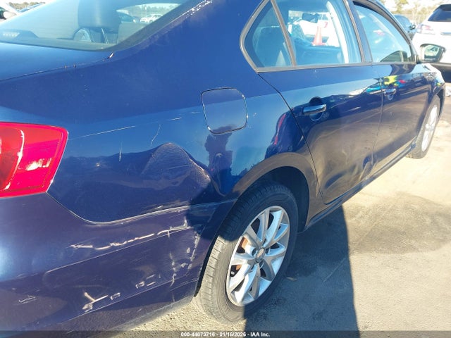 44073716 :رقم المزاد ، 3VWDX7AJ6BM010963 vin ، 2011 Volkswagen Jetta 2.5l Se مزاد بيع