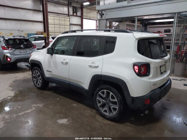 ZACCJBBB6JPG74525 Jeep Renegade Latitude 4x4