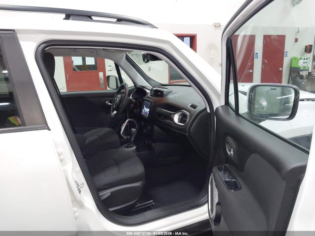 ZACCJBBB6JPG74525 Jeep Renegade Latitude 4x4